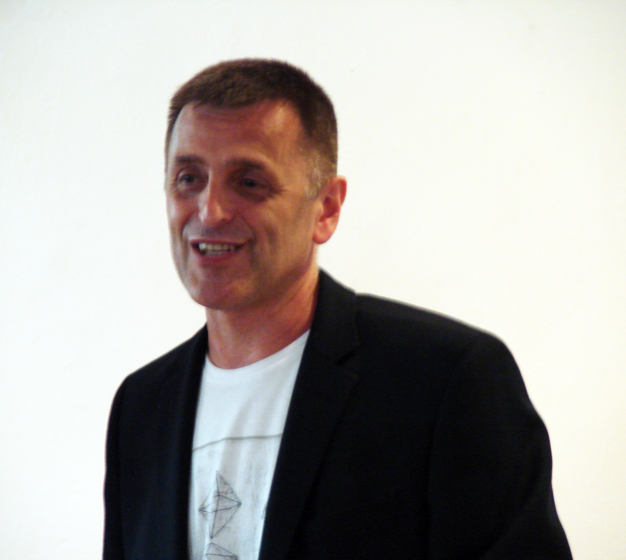 Ceramiczne rzeĹşby