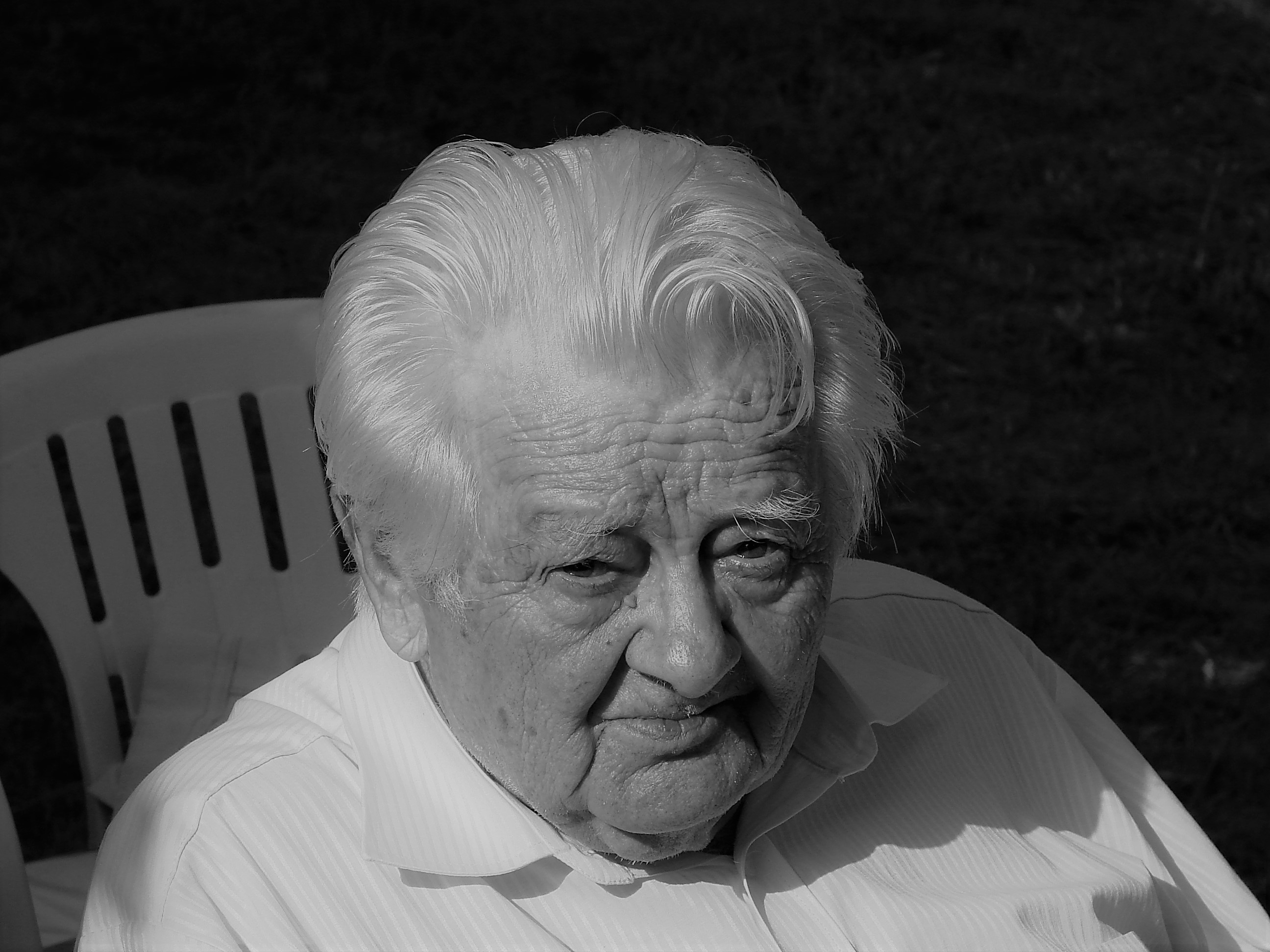 OdszedĹ jeden z szeregu ĹźoĹnierzy Armii Krajowej